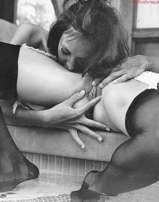 18P Hard and hairy retro porn