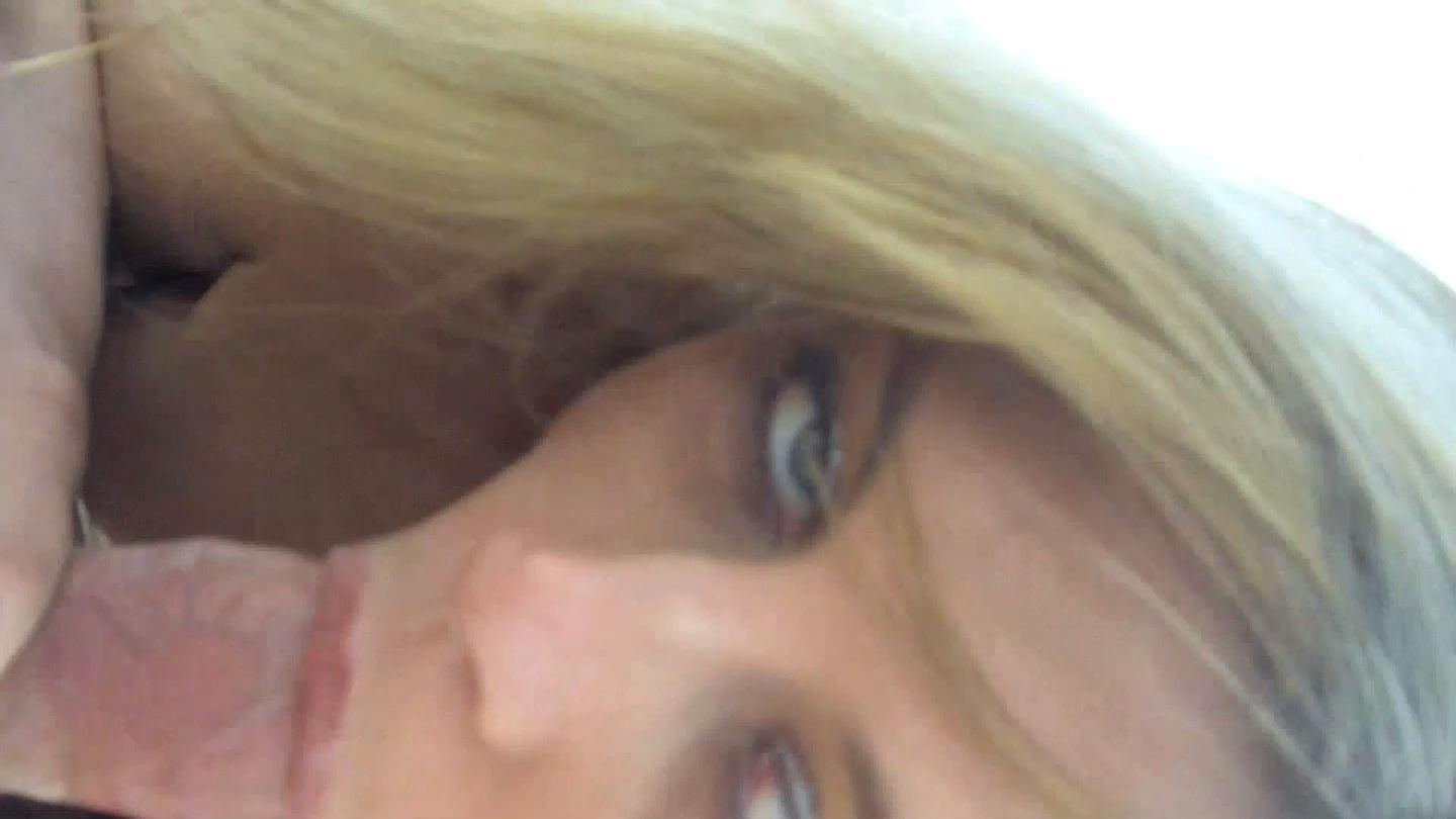 16P Violated babe in public exposed