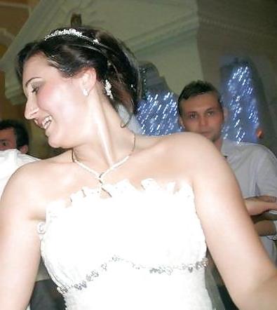 11P Turkish women
