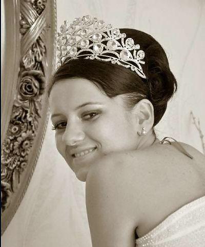 11P Turkish women