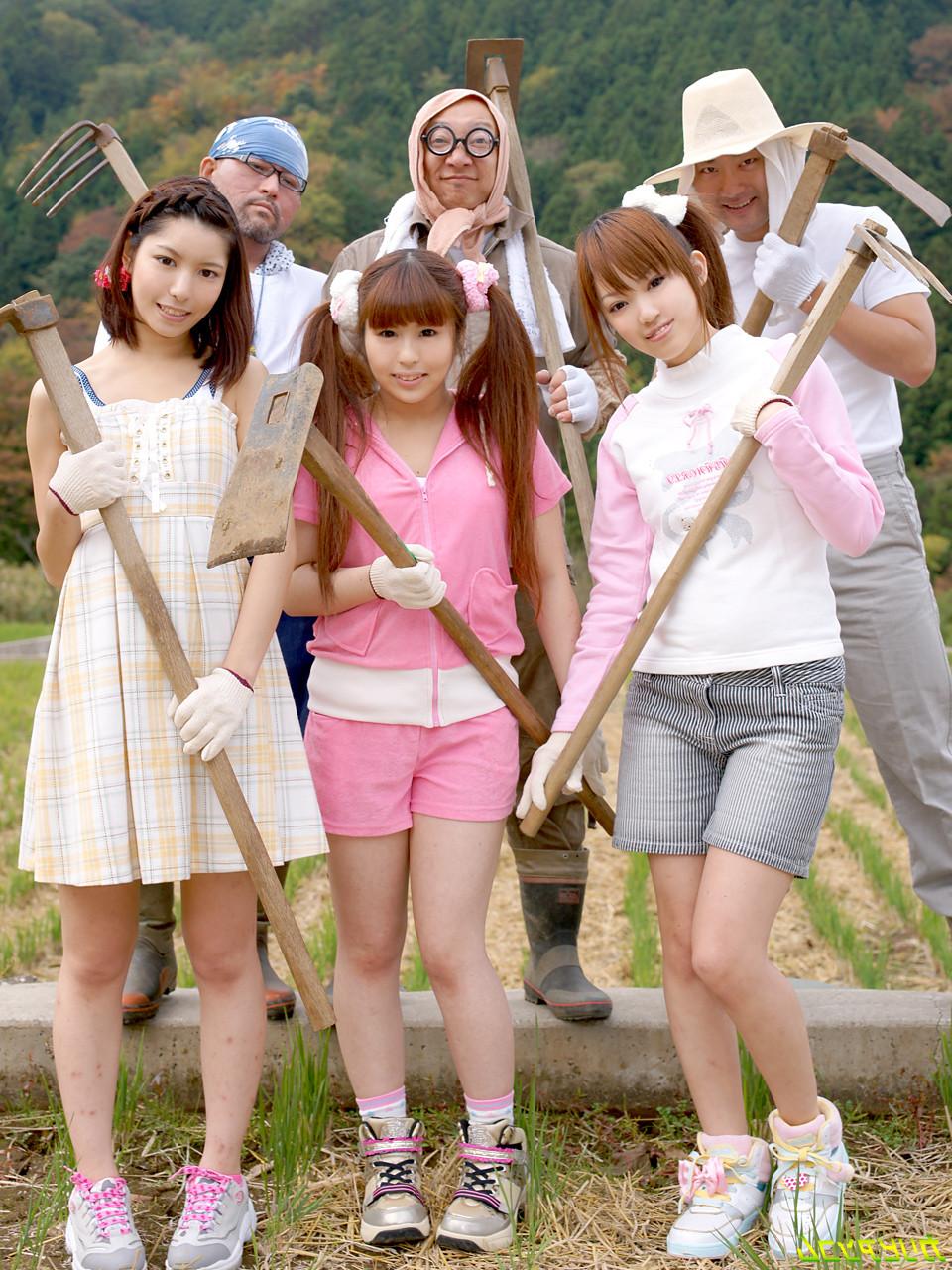 12P Japanese Group Bang Fuck