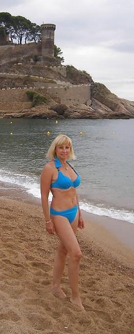 25P Blonde Hair Mothers