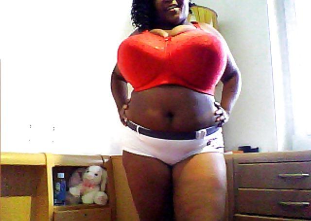 25P BBW Pornostar webcam 5