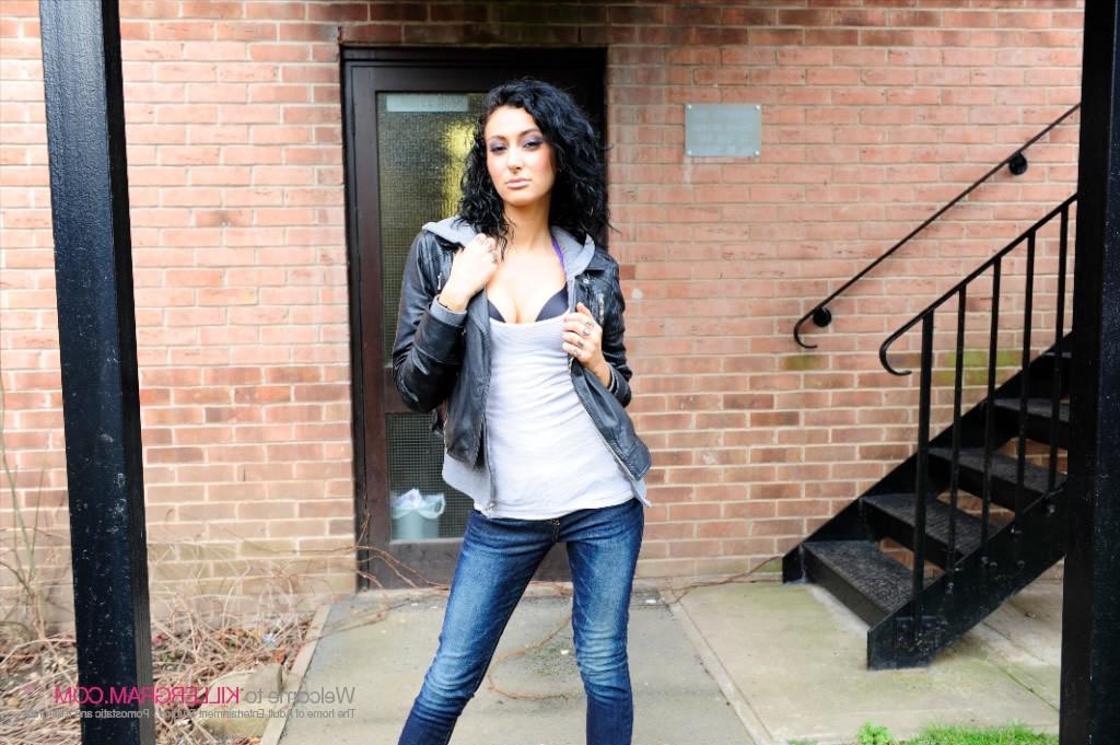 16P Havana Sin - The Inked College Babe