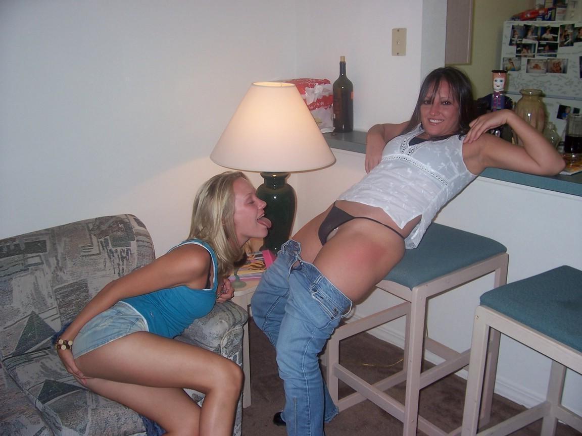 16P College Roommates Are Addicted To Giving Each Other Oral Sex