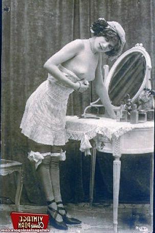 12P Classic porn girls in lingerie