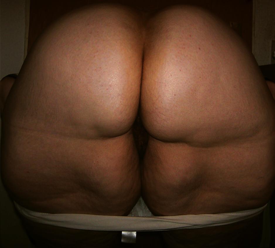 25P BBW asses in Photoshop.
