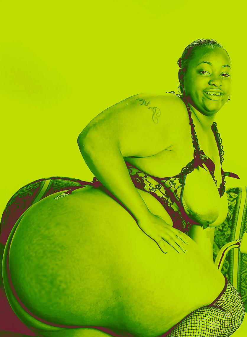 25P BBW asses in Photoshop.