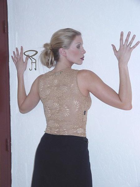16P Mature rich bitch ready for sex
