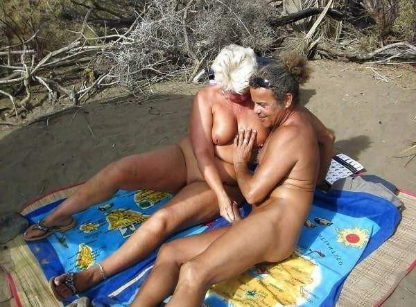 16P nice public flashing mature pictures