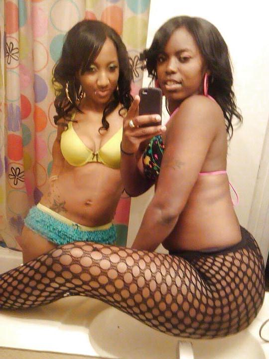 24P Black Horny lesbians