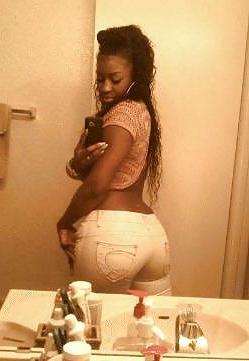 24P Black Horny lesbians