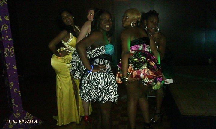 24P Black Horny lesbians