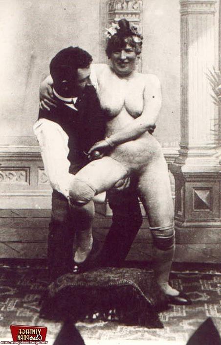 12P Hardcore vintage retro hairy threesomes naked pics