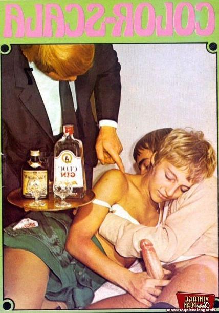 12P Classic amateur ladies with hairy pussies getting fucked