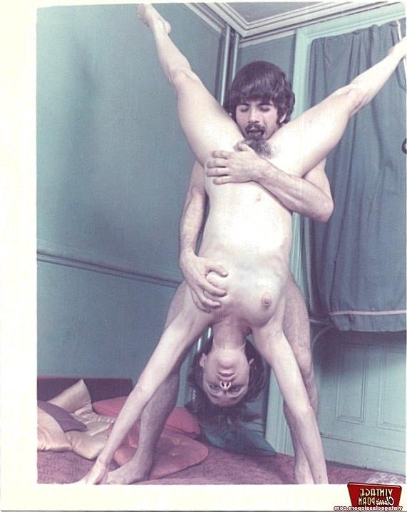 12P Classic amateur ladies with hairy pussies getting fucked