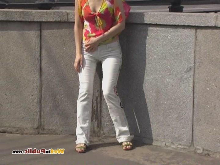 12P Totally pee-soaked jeans and shaven pussy of an ablush public pisser