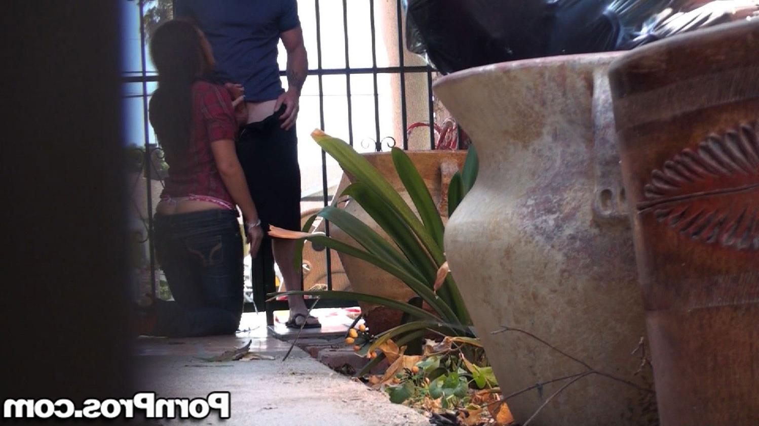 16P Violated babe in public exposed