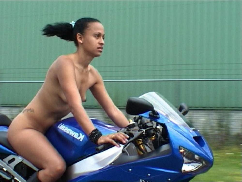 15P Wild Girlfriends getting naked in public 39