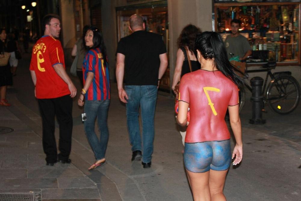15P Wild Girlfriends getting naked in public 43