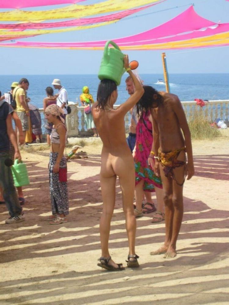 15P Wild Girlfriends getting naked in public 7