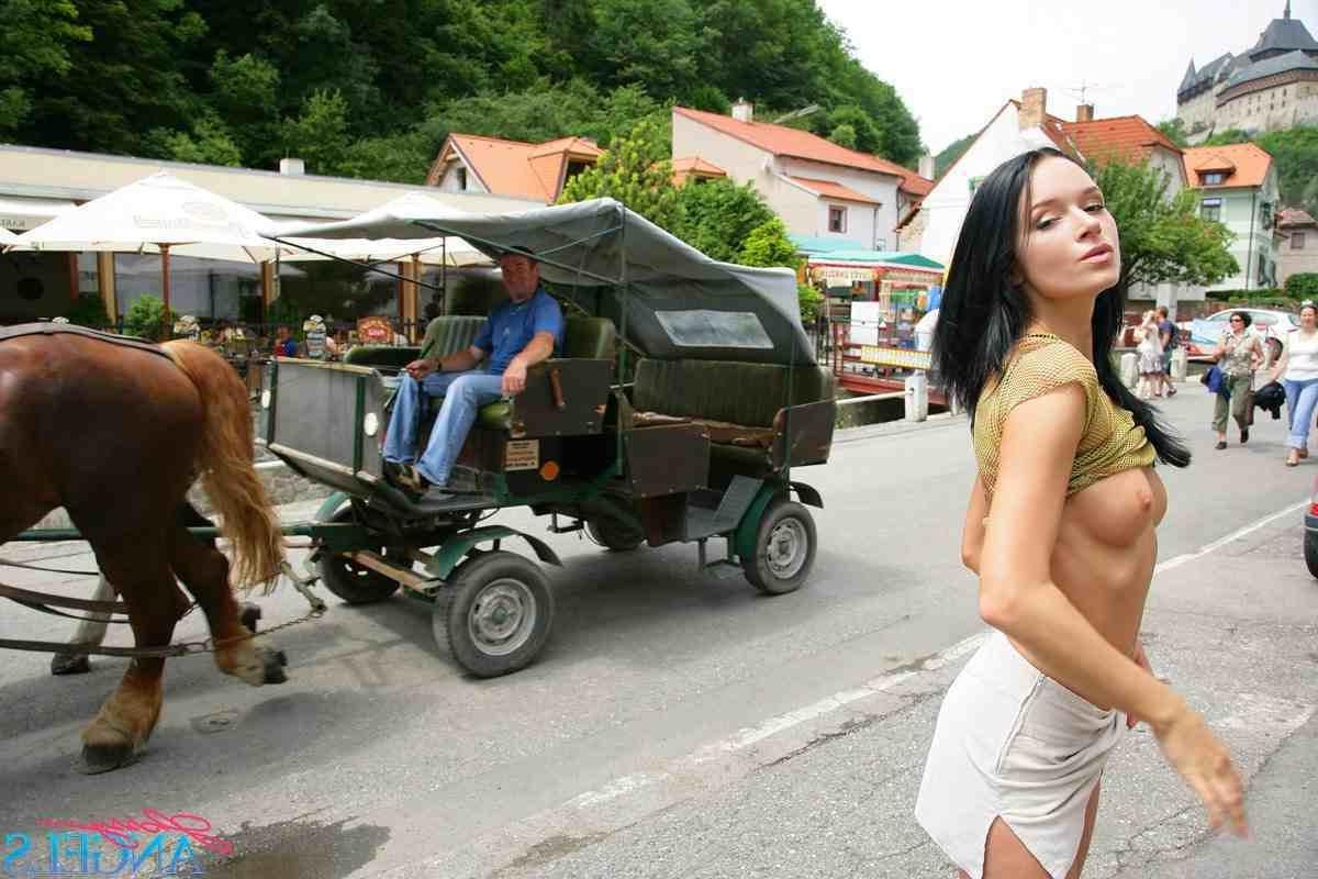 16P Babe flashing in public