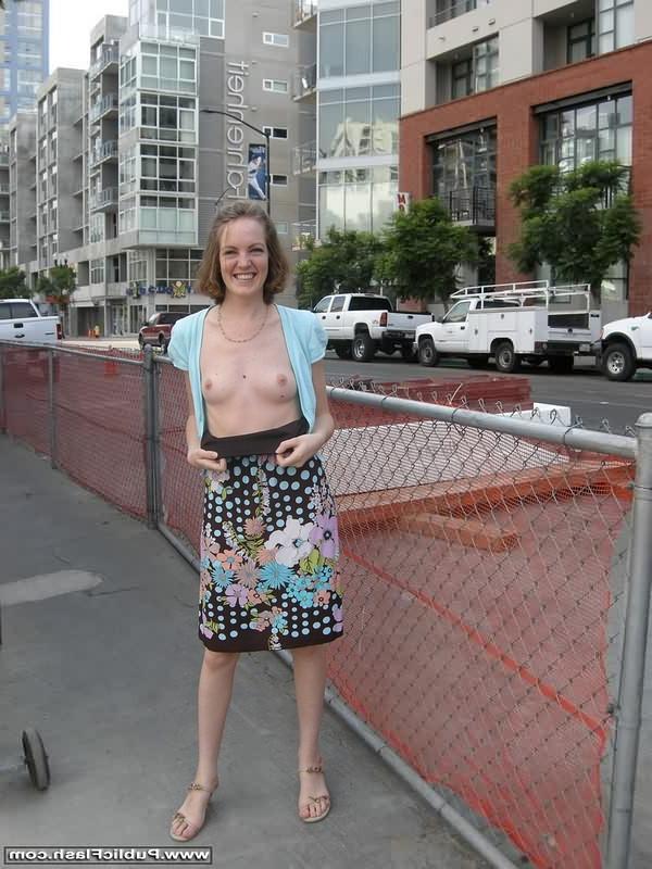 16P Tall slim gf proves she isnt too shy to flash pink in public