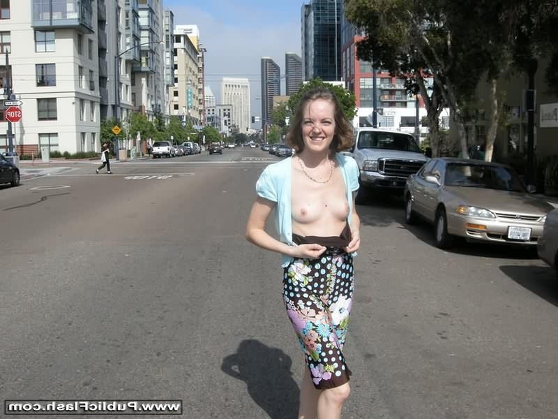 16P Tall slim gf proves she isnt too shy to flash pink in public
