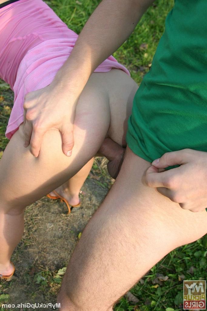 16P Girl gets pickd up and fucked in public