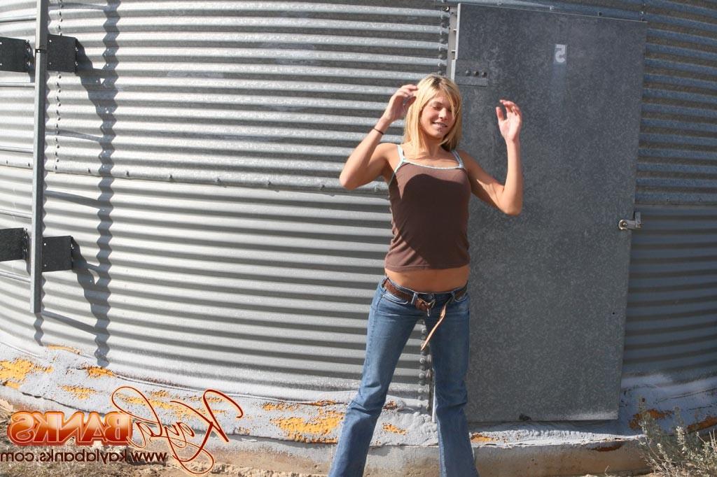16P Kayla gets naughty outdoors in public and flashes