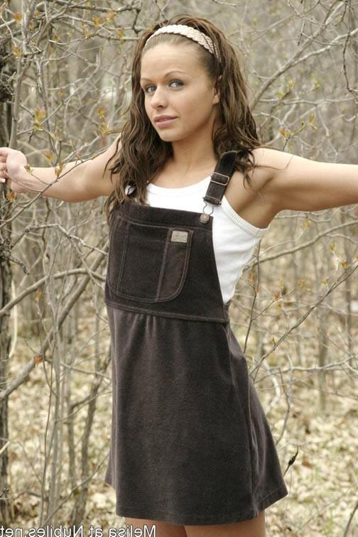 15P Sexy Teen Babe Stripping Outside In The Wild