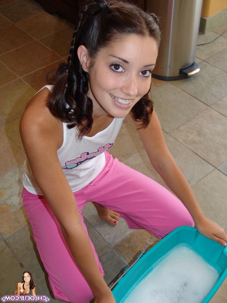 15P Eighteen year old spreads pussy on kitchen floor