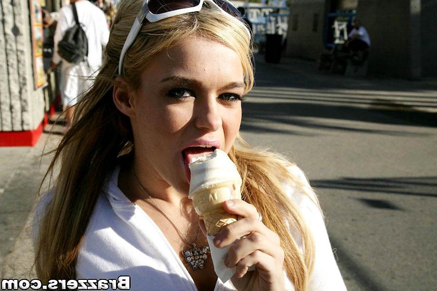 16P Sexy busty blonde blowing cock and banged hard in public beach