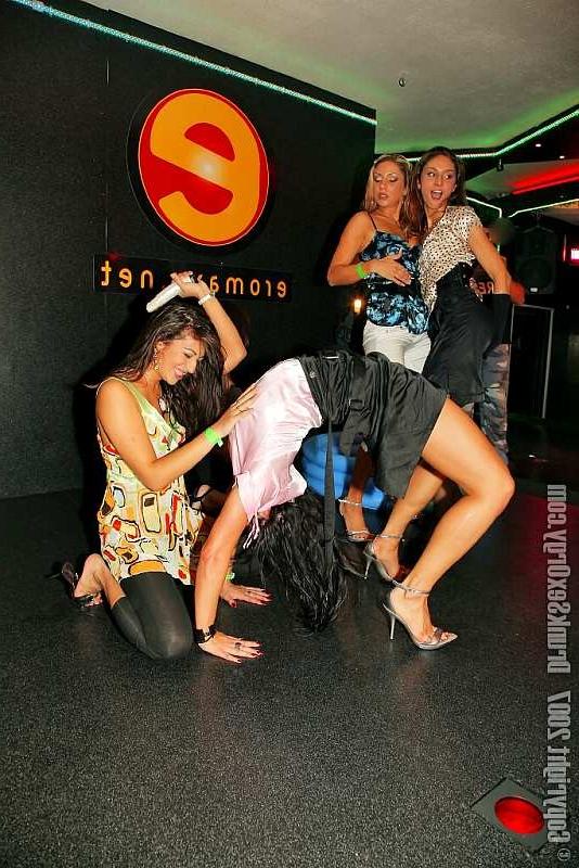 20P Groupies stripping and dancing naked at a concert