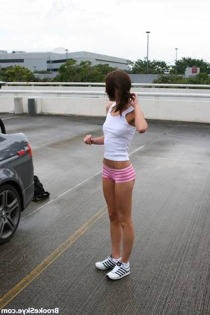 15P Teenie working out topless in public