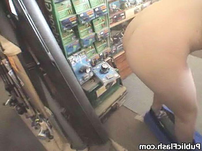 16P Public Flasher Nude Jiggin Lessons at the Fishin Shop