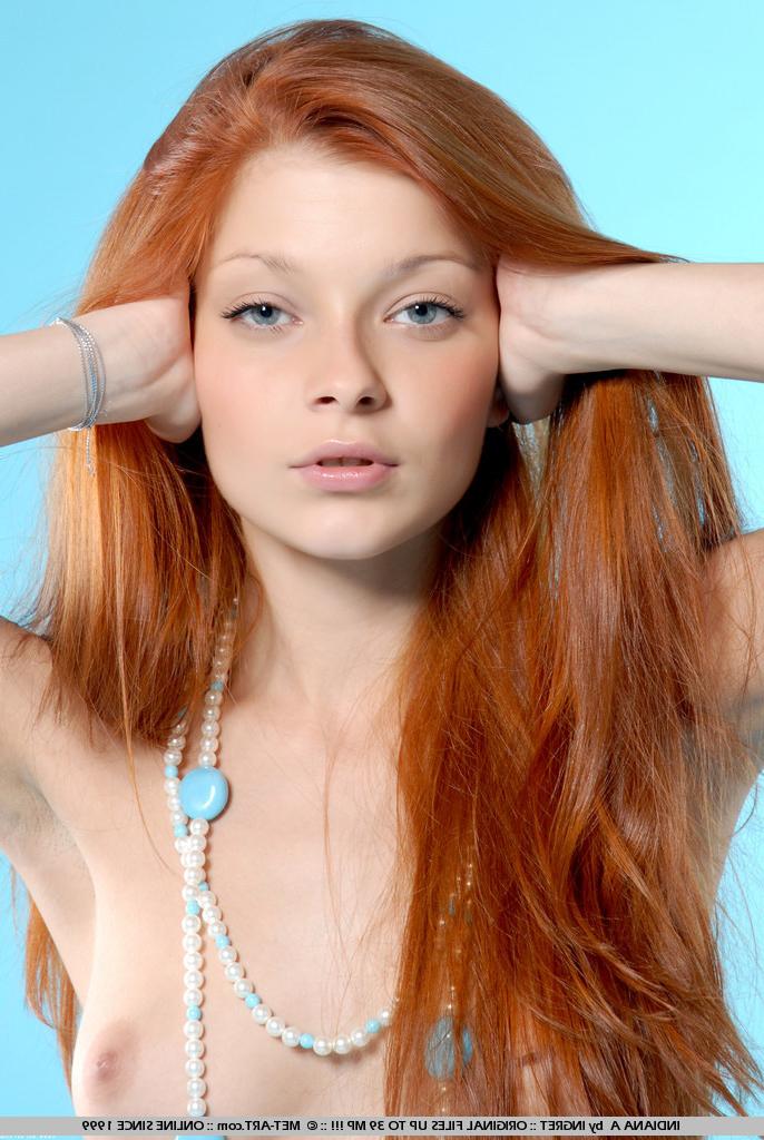 19P stunning redhead teenie shows off the goods