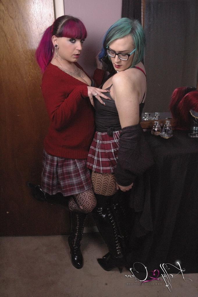 12P Slutty trannies porn