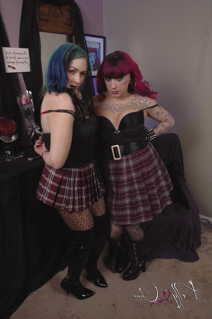 12P Slutty trannies porn