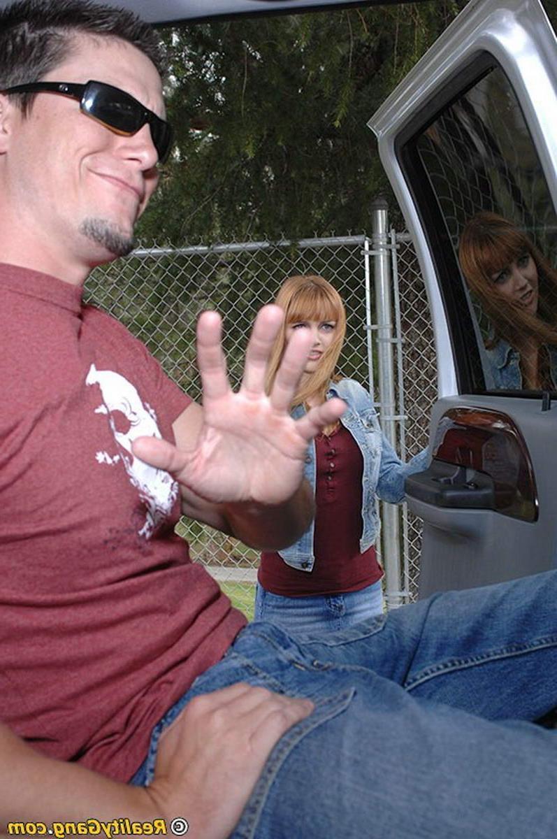 20P Pretty redhead teen getting laid