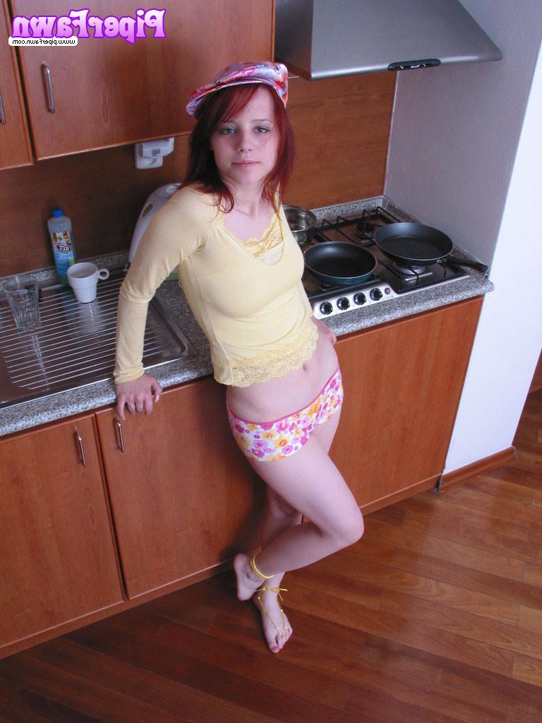 16P Busty redhead teen feet in kitchen