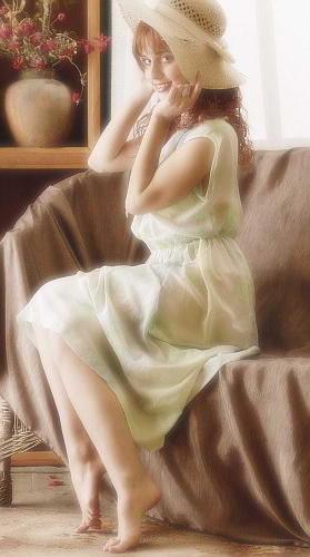21P Redhead classy dressup spread