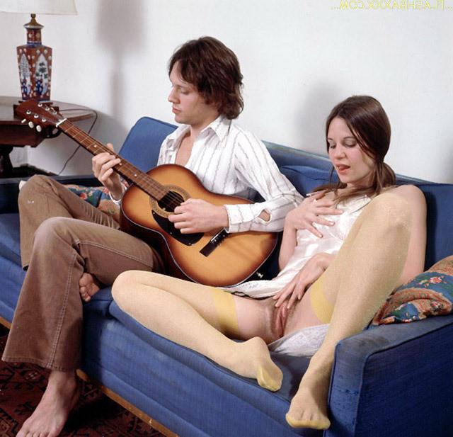 16P vintage couch sex