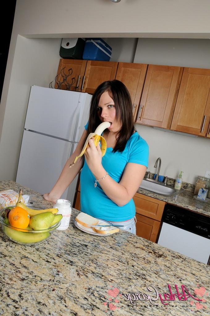 16P Teen tranny gets messy in kitchen