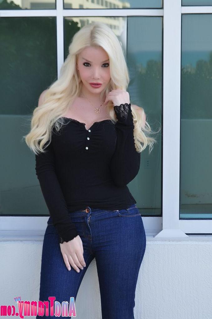 12P Gorgeous blonde transsexual model in tight ass jeans