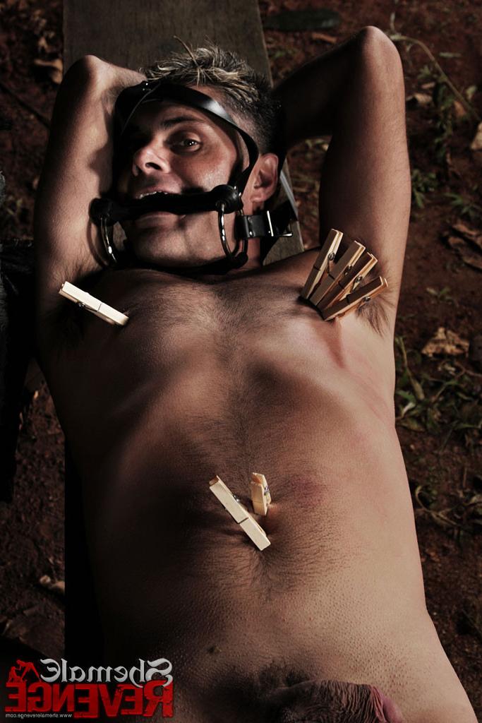 15P Sadistic shemale and clothespin torture