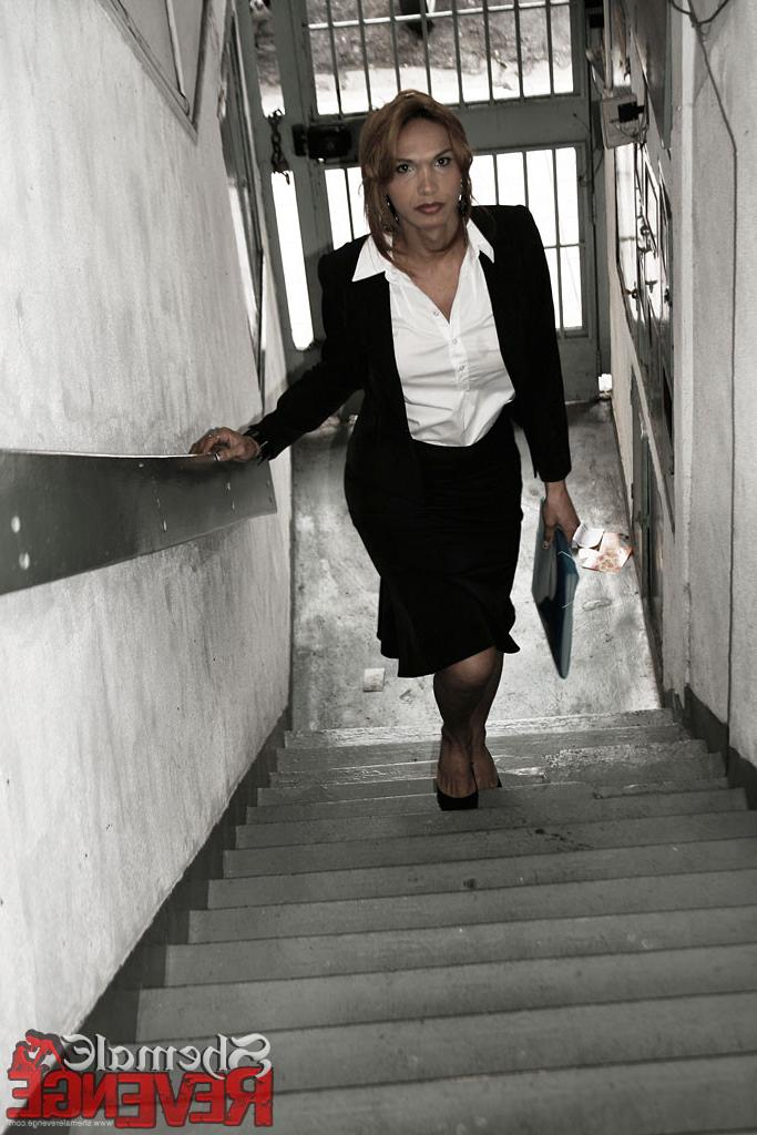 15P Carla check in with hired help at work