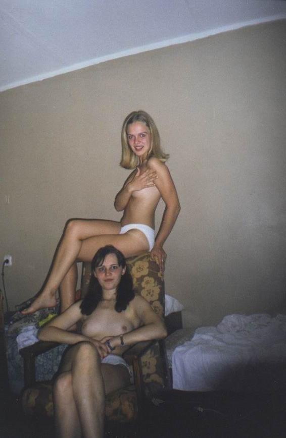 11P Retro russian amateur teens poser