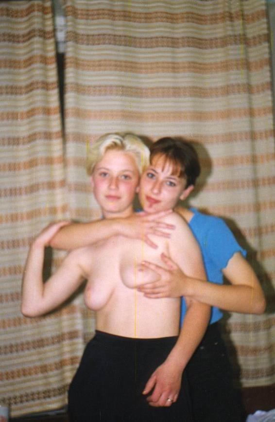 11P Retro russian amateur teens poser