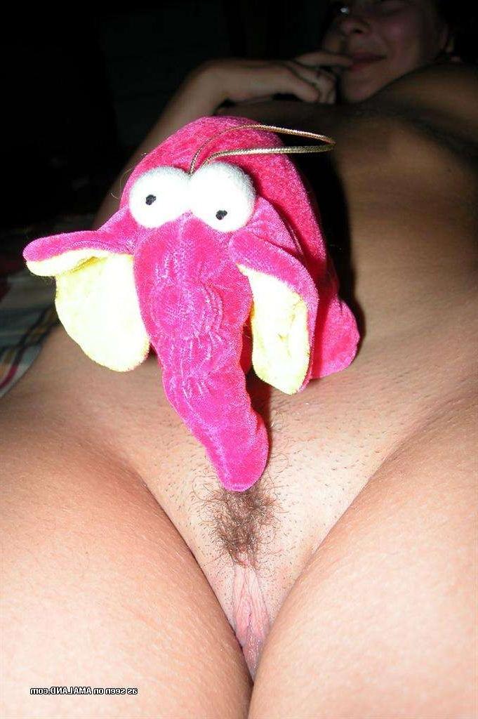 15P Amateur brunette teen GF takes shower and poses with stuffed toy